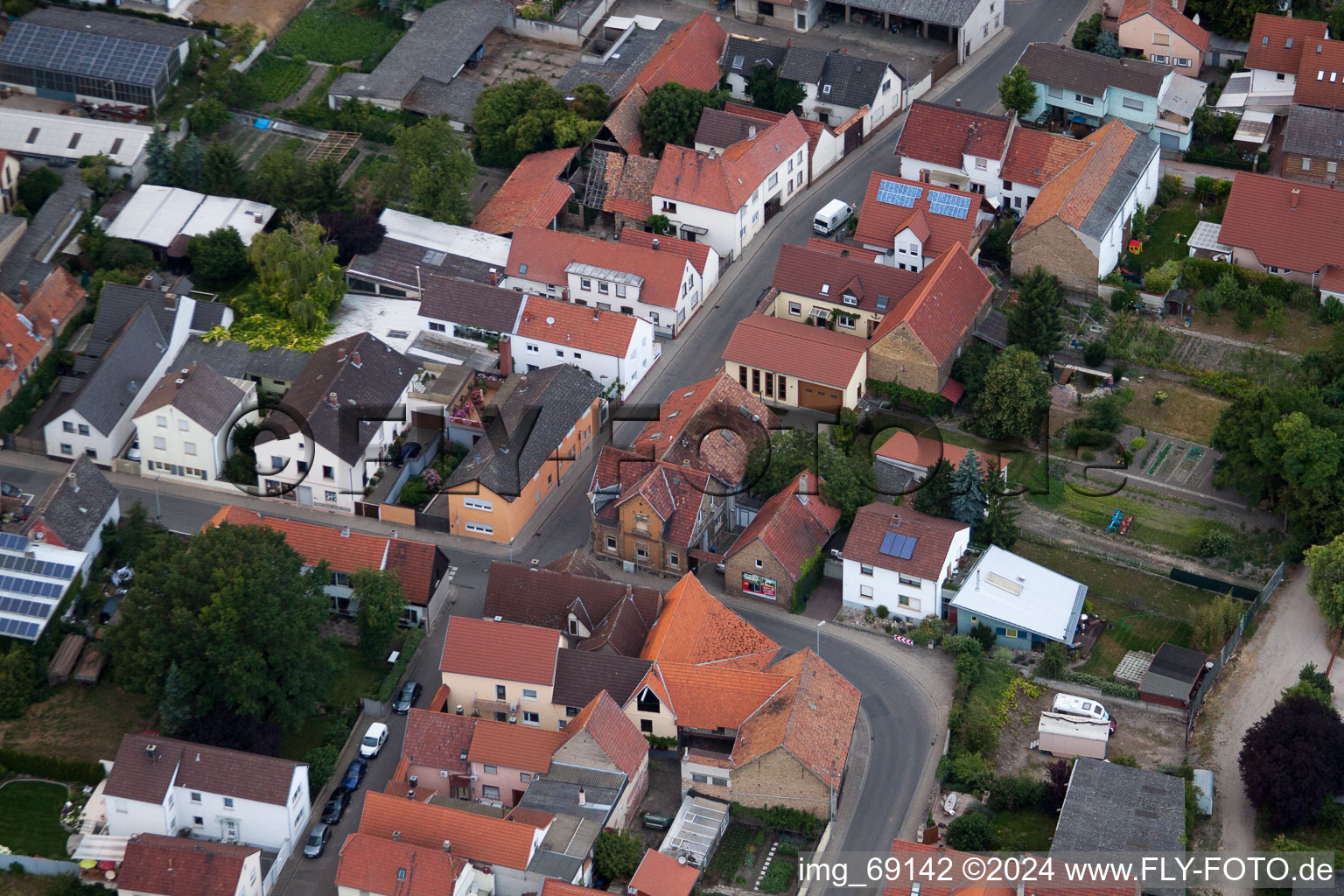 Quartier Bobenheim in Bobenheim-Roxheim dans le département Rhénanie-Palatinat, Allemagne depuis l'avion