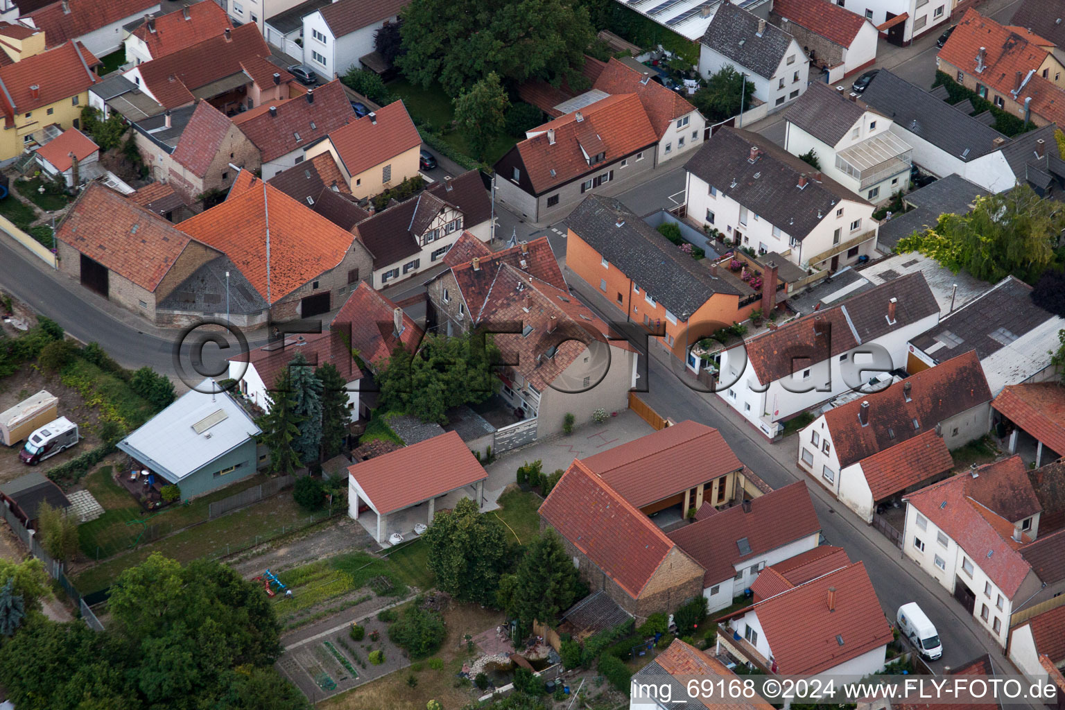 Quartier Bobenheim in Bobenheim-Roxheim dans le département Rhénanie-Palatinat, Allemagne d'en haut