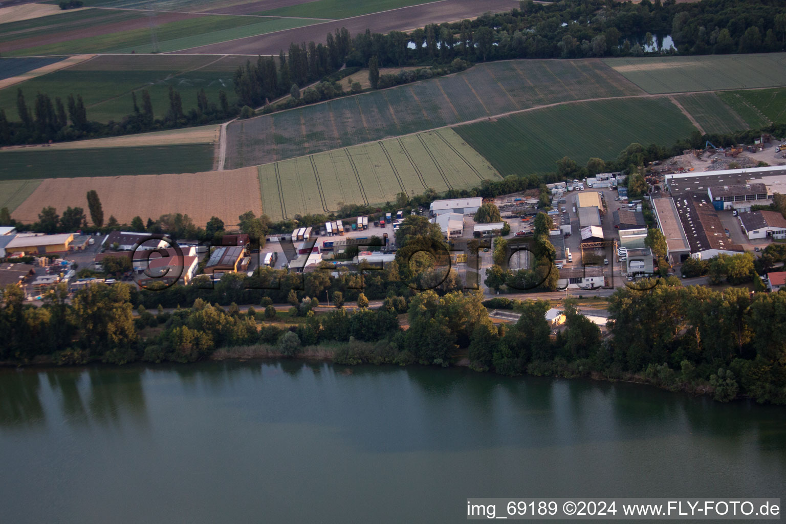 Photographie aérienne de Industriestr à le quartier Roxheim in Bobenheim-Roxheim dans le département Rhénanie-Palatinat, Allemagne