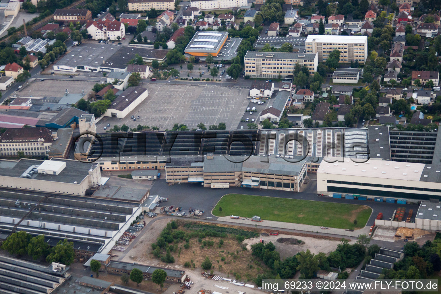 Vue aérienne de KBA FT Ingénierie à Frankenthal dans le département Rhénanie-Palatinat, Allemagne