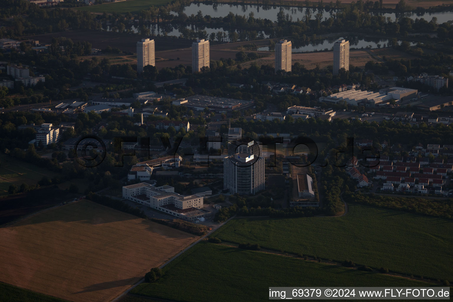 Photographie aérienne de Quartier Oggersheim in Ludwigshafen am Rhein dans le département Rhénanie-Palatinat, Allemagne