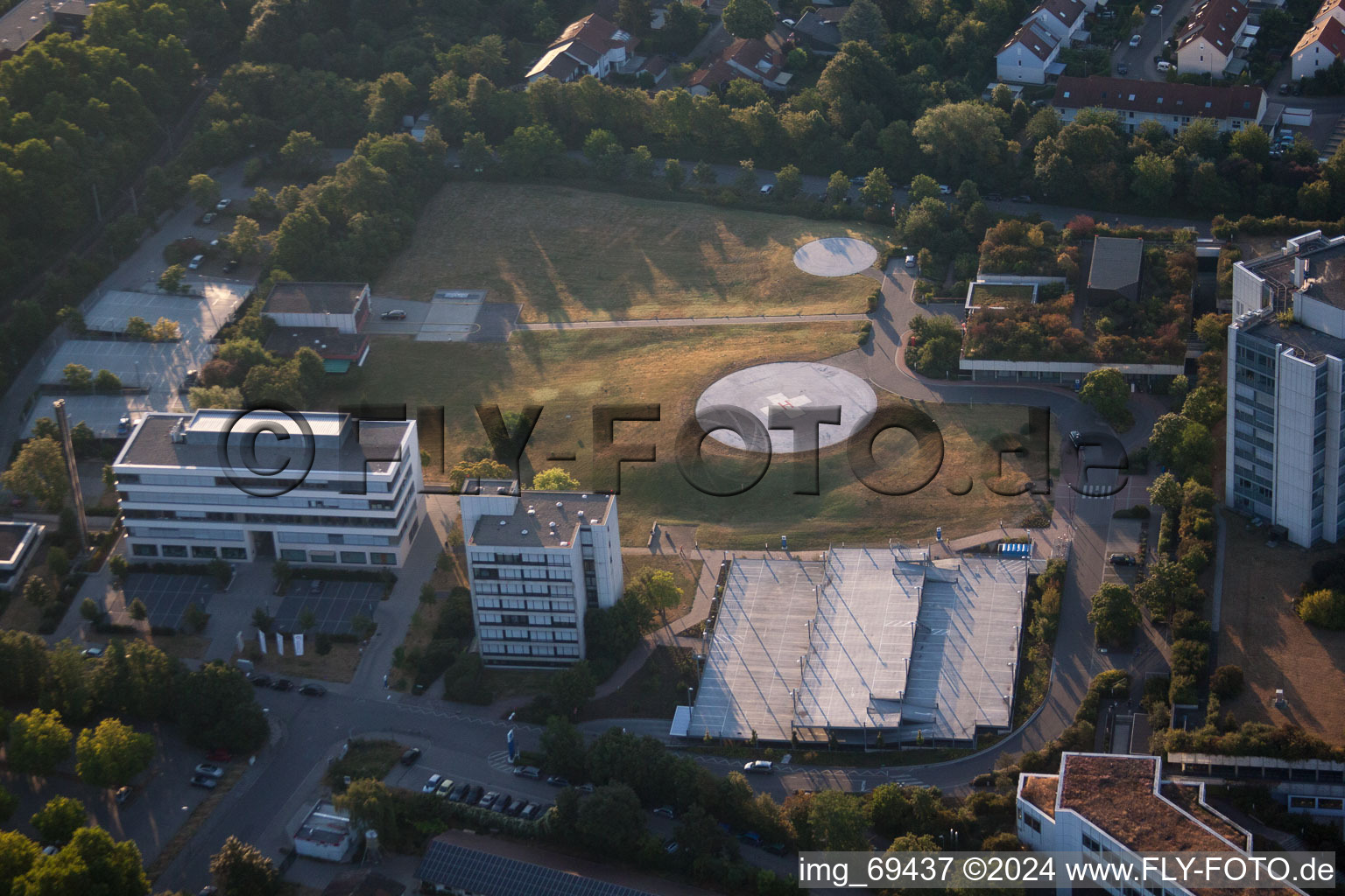 Quartier Oggersheim in Ludwigshafen am Rhein dans le département Rhénanie-Palatinat, Allemagne vue du ciel