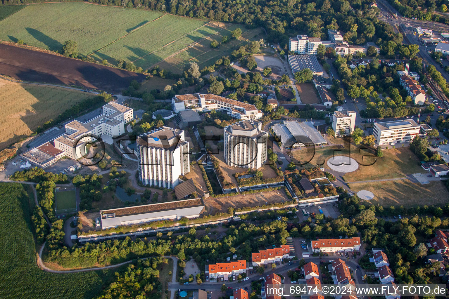 Photographie aérienne de Terrain de la clinique de l'hôpital BG Klinik Ludwigshafen à le quartier Oggersheim in Ludwigshafen am Rhein dans le département Rhénanie-Palatinat, Allemagne