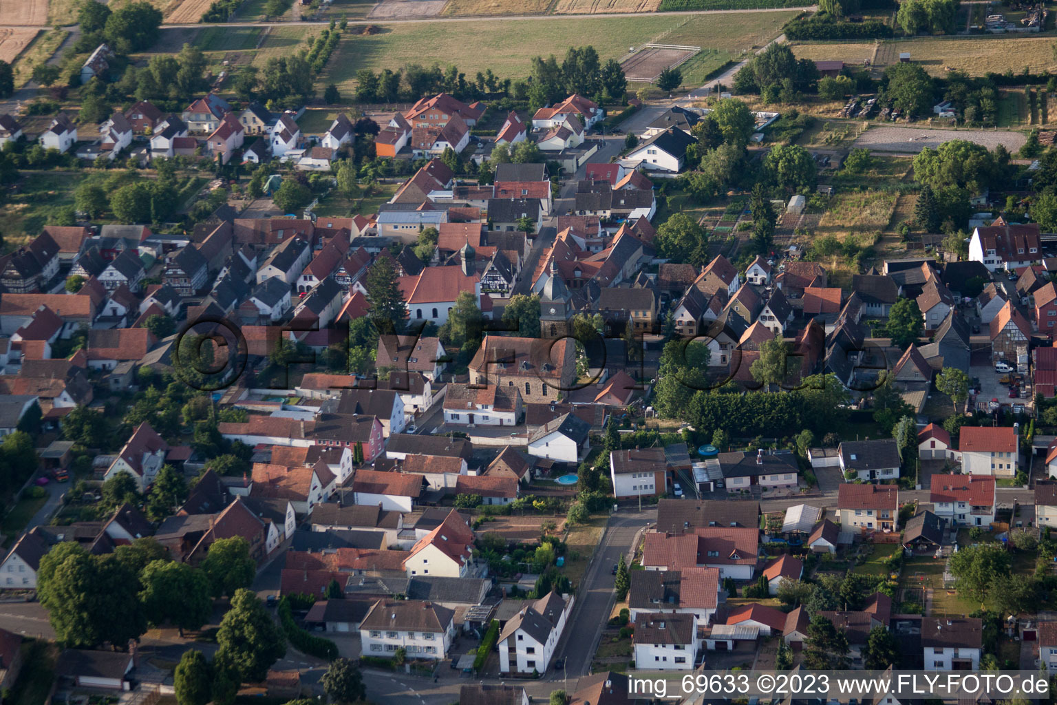 Image drone de Lustadt dans le département Rhénanie-Palatinat, Allemagne