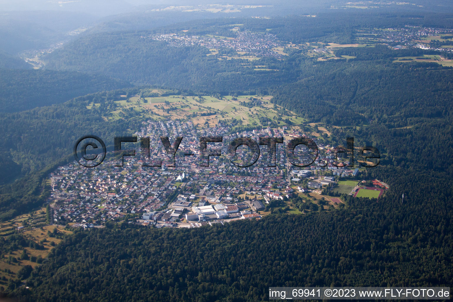 Vue aérienne de Büchenbronn dans le département Bade-Wurtemberg, Allemagne
