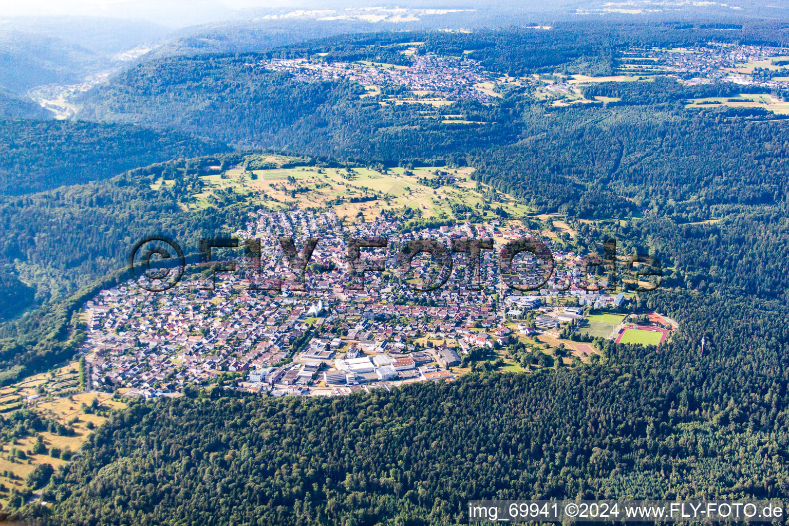 Vue aérienne de Büchenbronn dans le département Bade-Wurtemberg, Allemagne