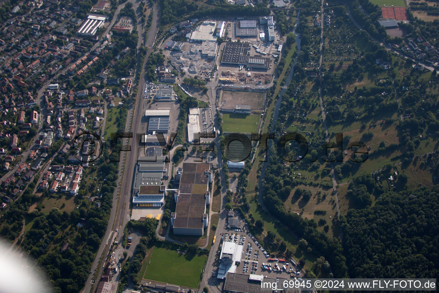 Birkenfeld dans le département Bade-Wurtemberg, Allemagne vue d'en haut