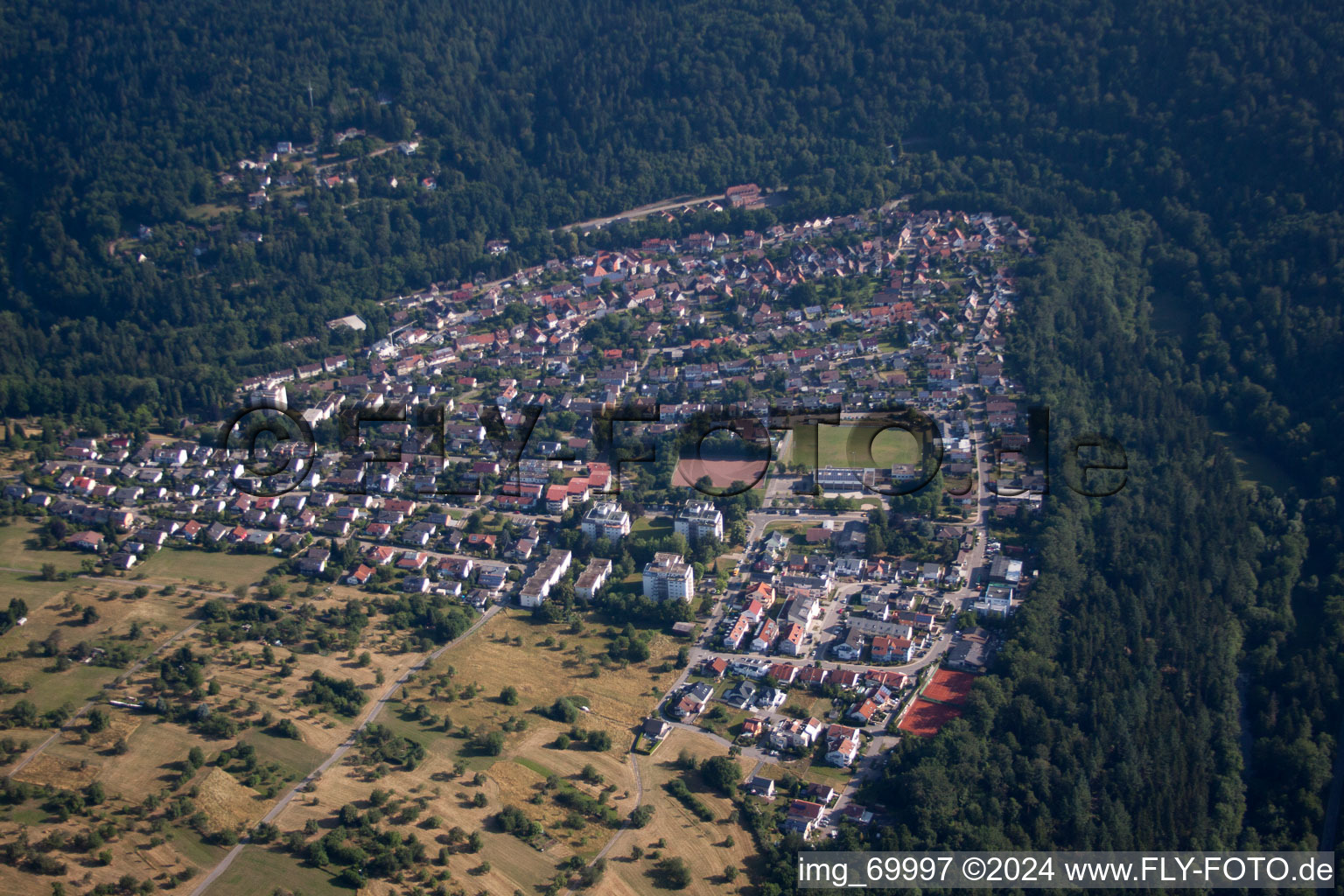 Vue aérienne de Würm dans le département Bade-Wurtemberg, Allemagne