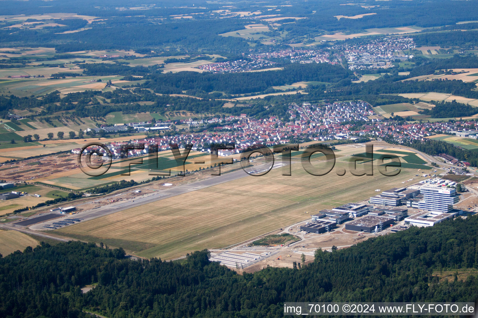 Vue aérienne de Aérodrome de planeurs de Malmsheim du SFC Leonberg à Renningen dans le département Bade-Wurtemberg, Allemagne