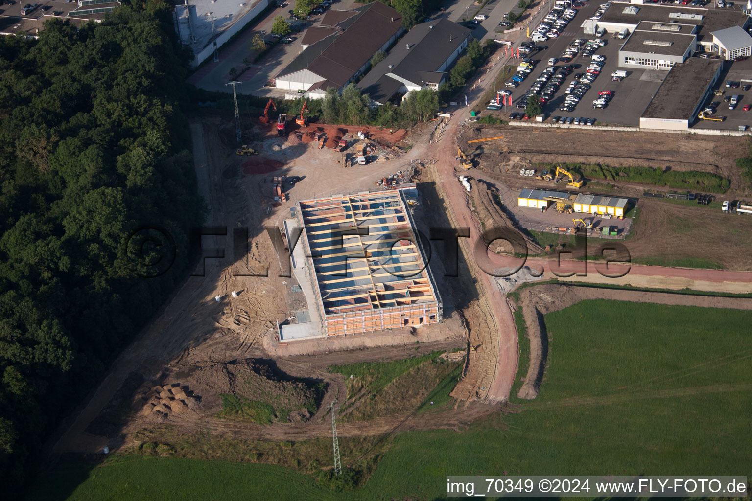 Enregistrement par drone de Nouveau bâtiment Edeka à Kandel dans le département Rhénanie-Palatinat, Allemagne