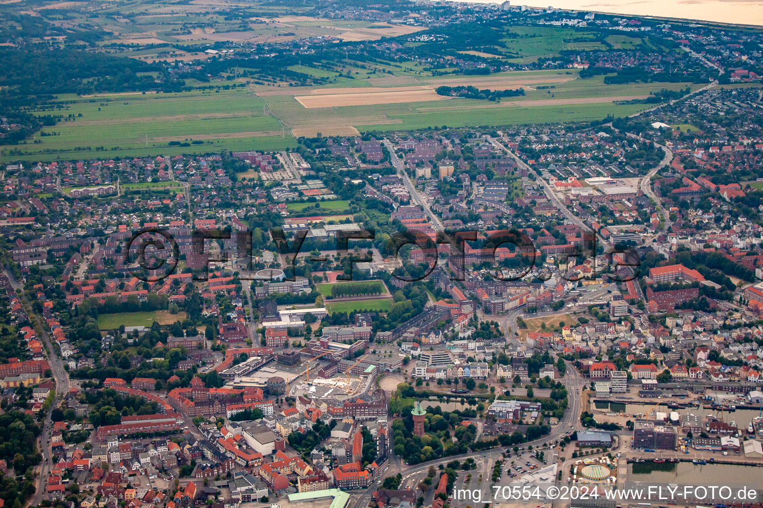 Vue aérienne de De l'est à Cuxhaven dans le département Basse-Saxe, Allemagne