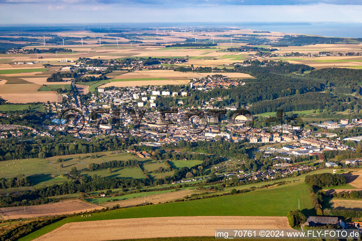 Vue aérienne de Eu dans le département Seine-Maritime, France