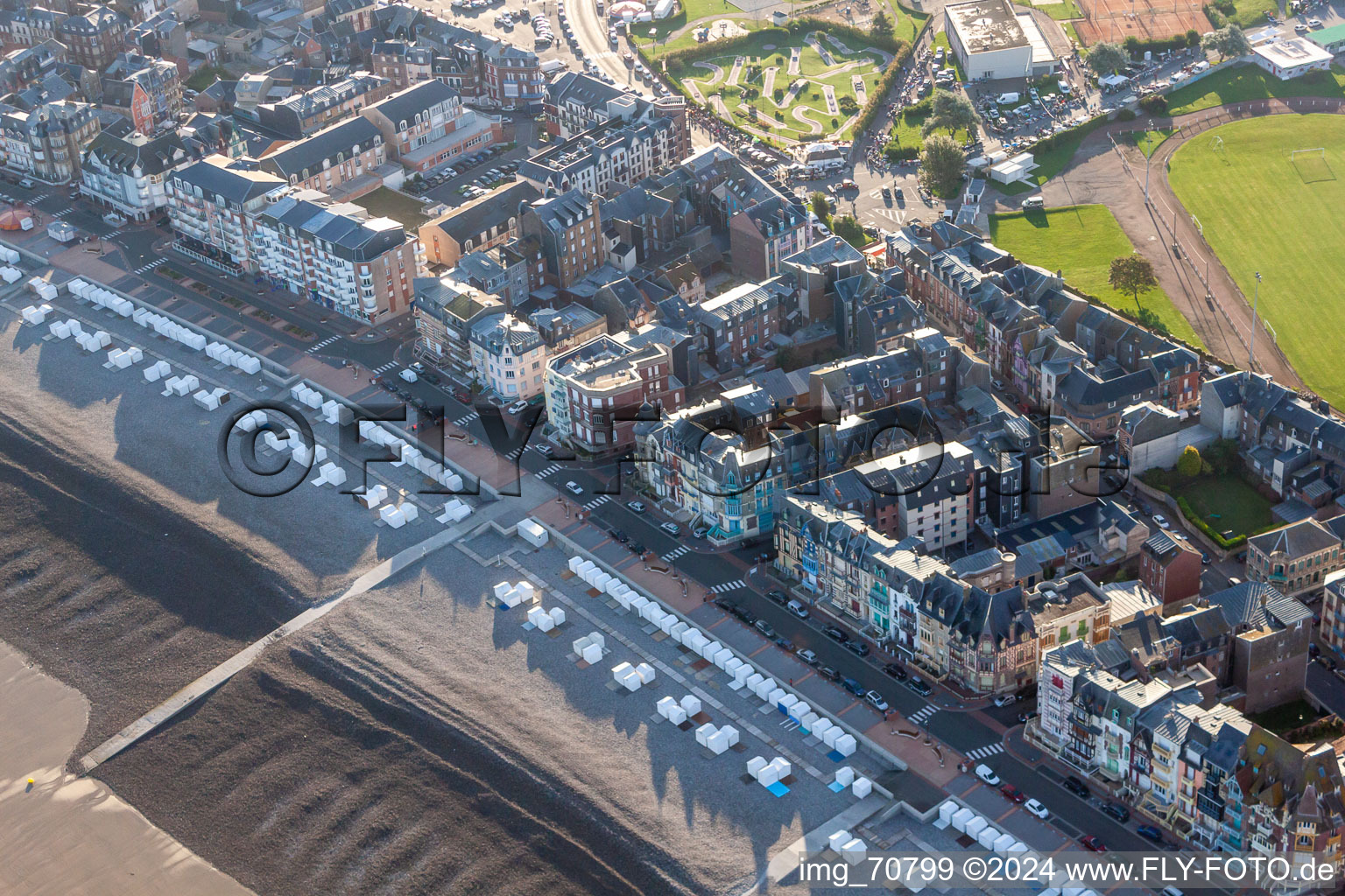 Vue aérienne de Mers-les-Bains dans le département Somme, France