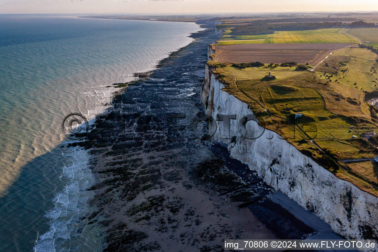 Photographie aérienne de Falaises à Mers-les-Bains dans le département Somme, France