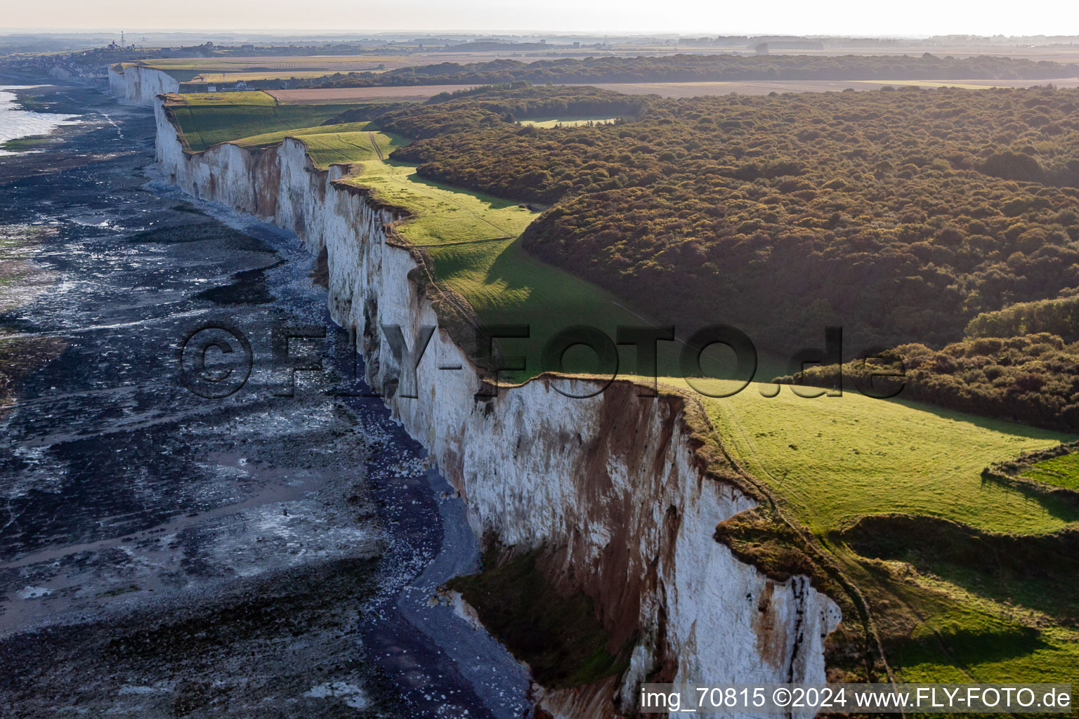 Vue oblique de Falaise à Mers-les-Bains dans le département Somme, France