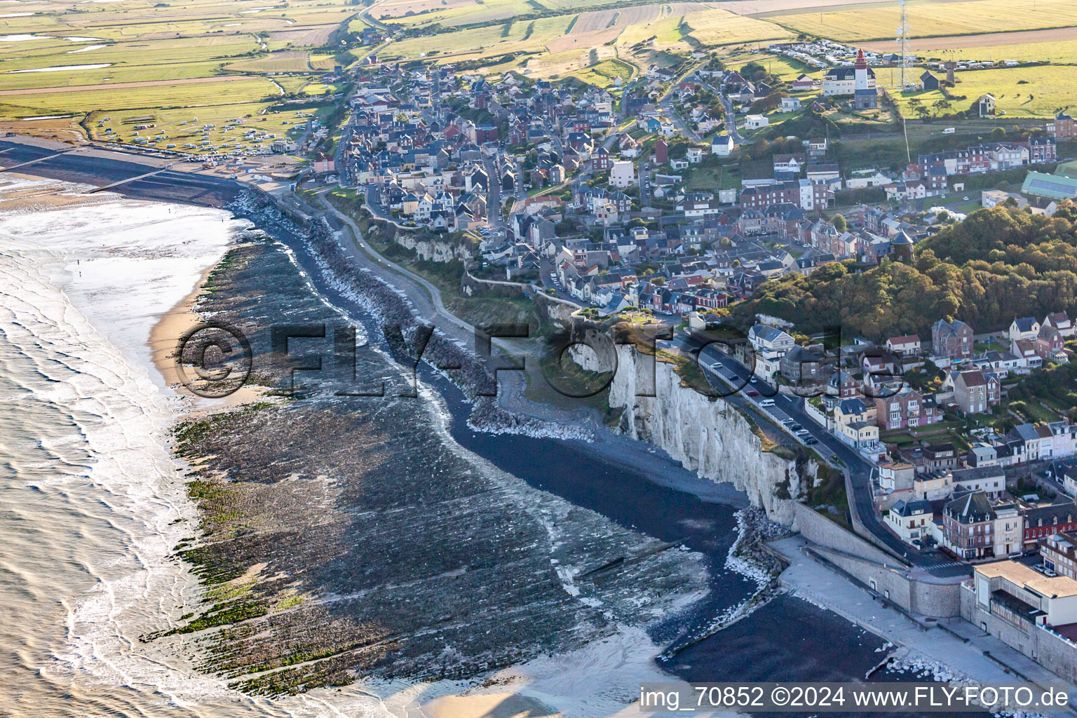 Ault dans le département Somme, France d'en haut