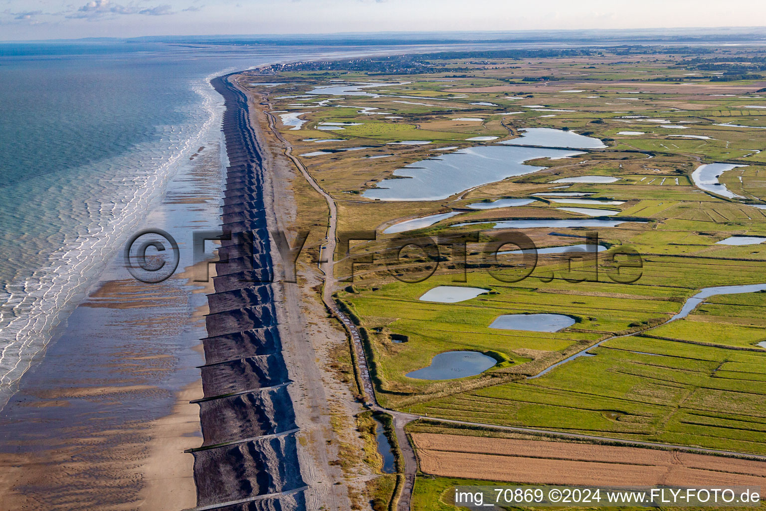 Vue aérienne de Côte de la Manche à Woignarue dans le département Somme, France