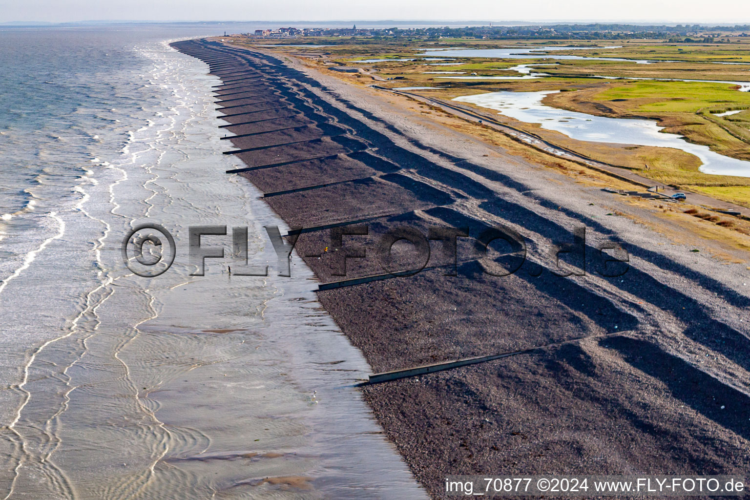 Vue oblique de Côte de la Manche à Woignarue dans le département Somme, France