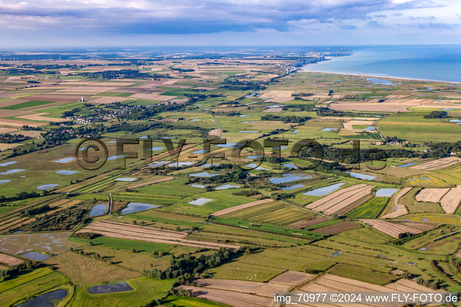 Vue aérienne de Brutelles dans le département Somme, France