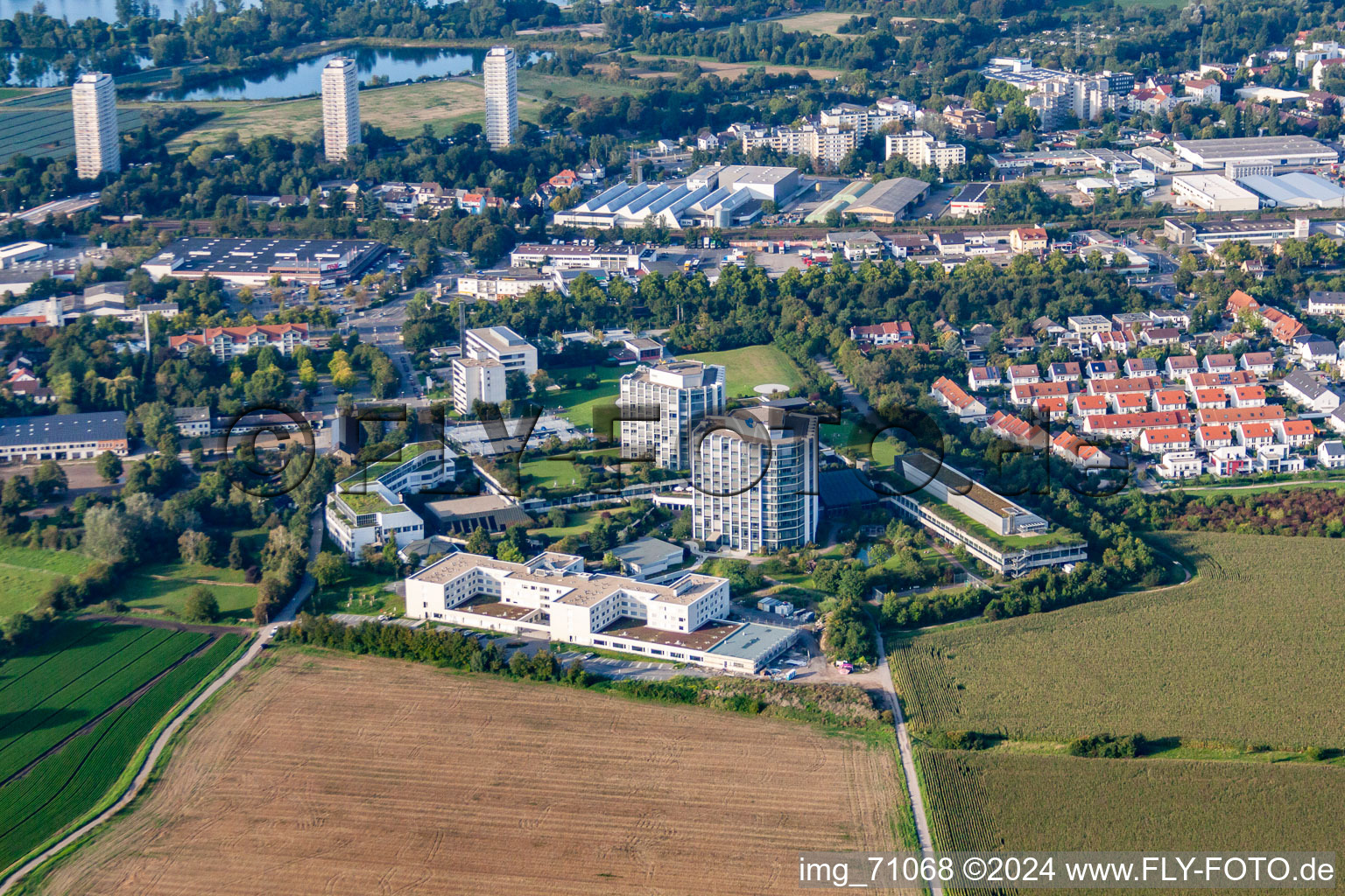 Vue aérienne de Clinique des accidents BG à le quartier Oggersheim in Ludwigshafen am Rhein dans le département Rhénanie-Palatinat, Allemagne