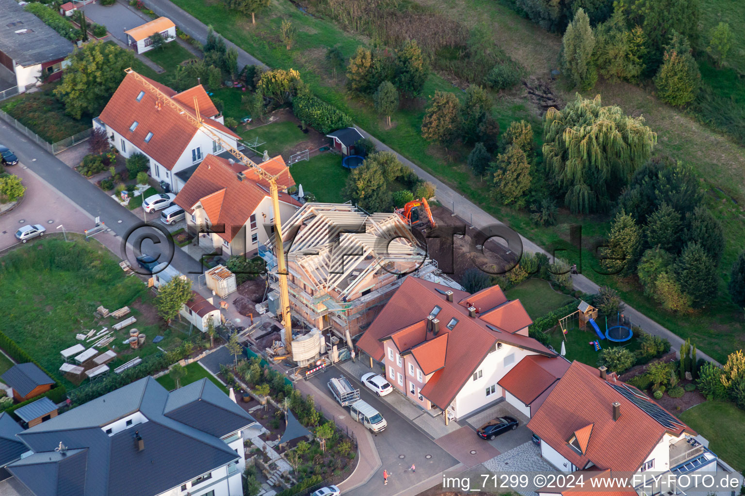 Vue aérienne de Rue Lorraine à le quartier Offenbach in Offenbach an der Queich dans le département Rhénanie-Palatinat, Allemagne