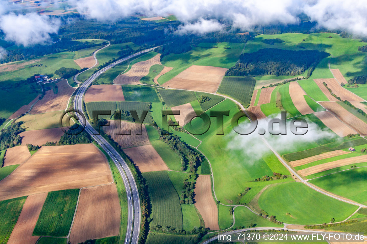 Vue aérienne de Tracé de l'A81 à le quartier Mauenheim in Immendingen dans le département Bade-Wurtemberg, Allemagne