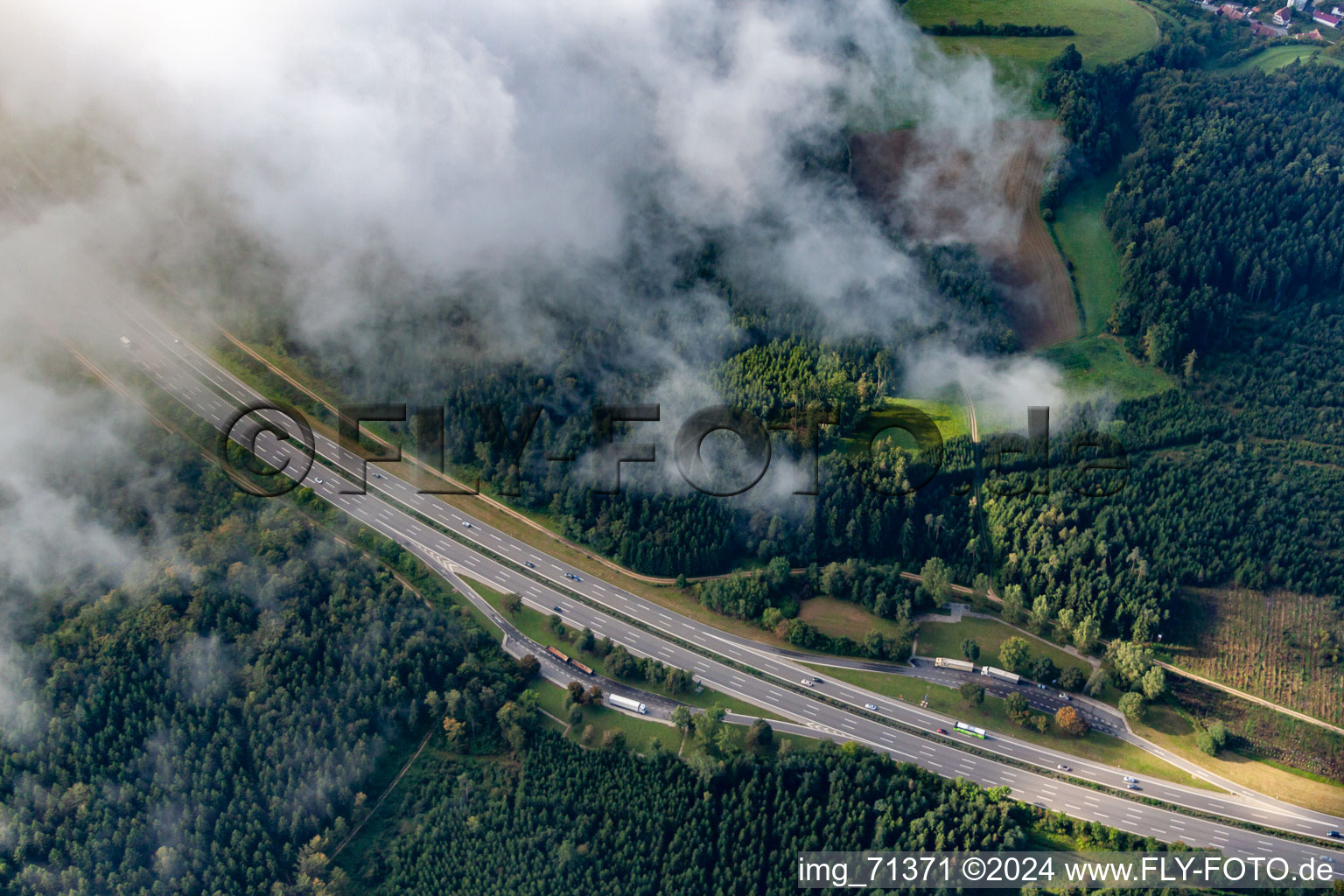 Vue aérienne de Aire de repos A41 à le quartier Bargen in Engen dans le département Bade-Wurtemberg, Allemagne