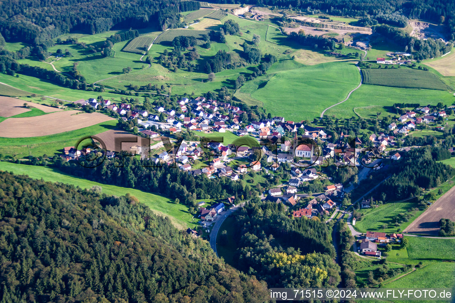 Vue aérienne de Haletant externe à le quartier Hoppetenzell in Stockach dans le département Bade-Wurtemberg, Allemagne