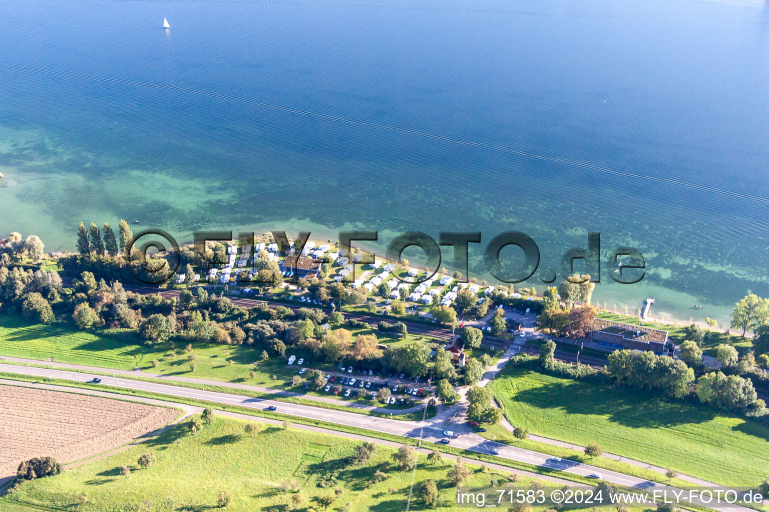 Vue aérienne de Maison des Amis de la Nature Lac de Constance à le quartier Markelfingen in Radolfzell am Bodensee dans le département Bade-Wurtemberg, Allemagne