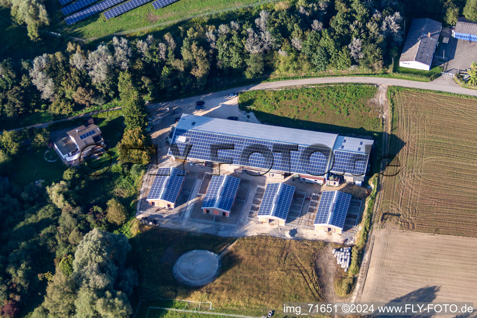 Vue aérienne de Écurie équestre - centre équestre - Marstall des Trab eV à le quartier Wollmatingen in Konstanz dans le département Bade-Wurtemberg, Allemagne