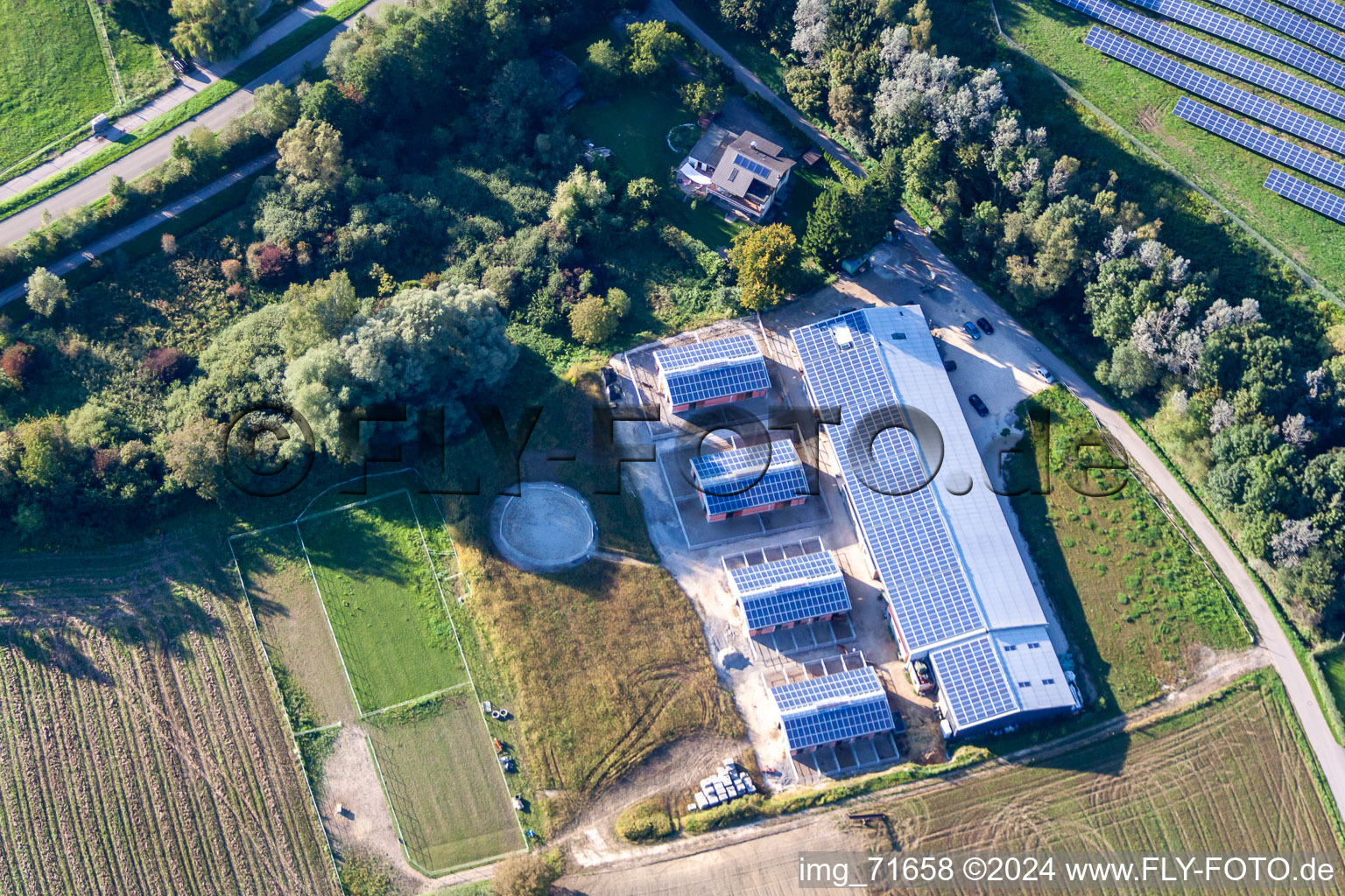 Vue aérienne de Écurie équestre - centre équestre - Marstall des Trab eV à le quartier Wollmatingen in Konstanz dans le département Bade-Wurtemberg, Allemagne