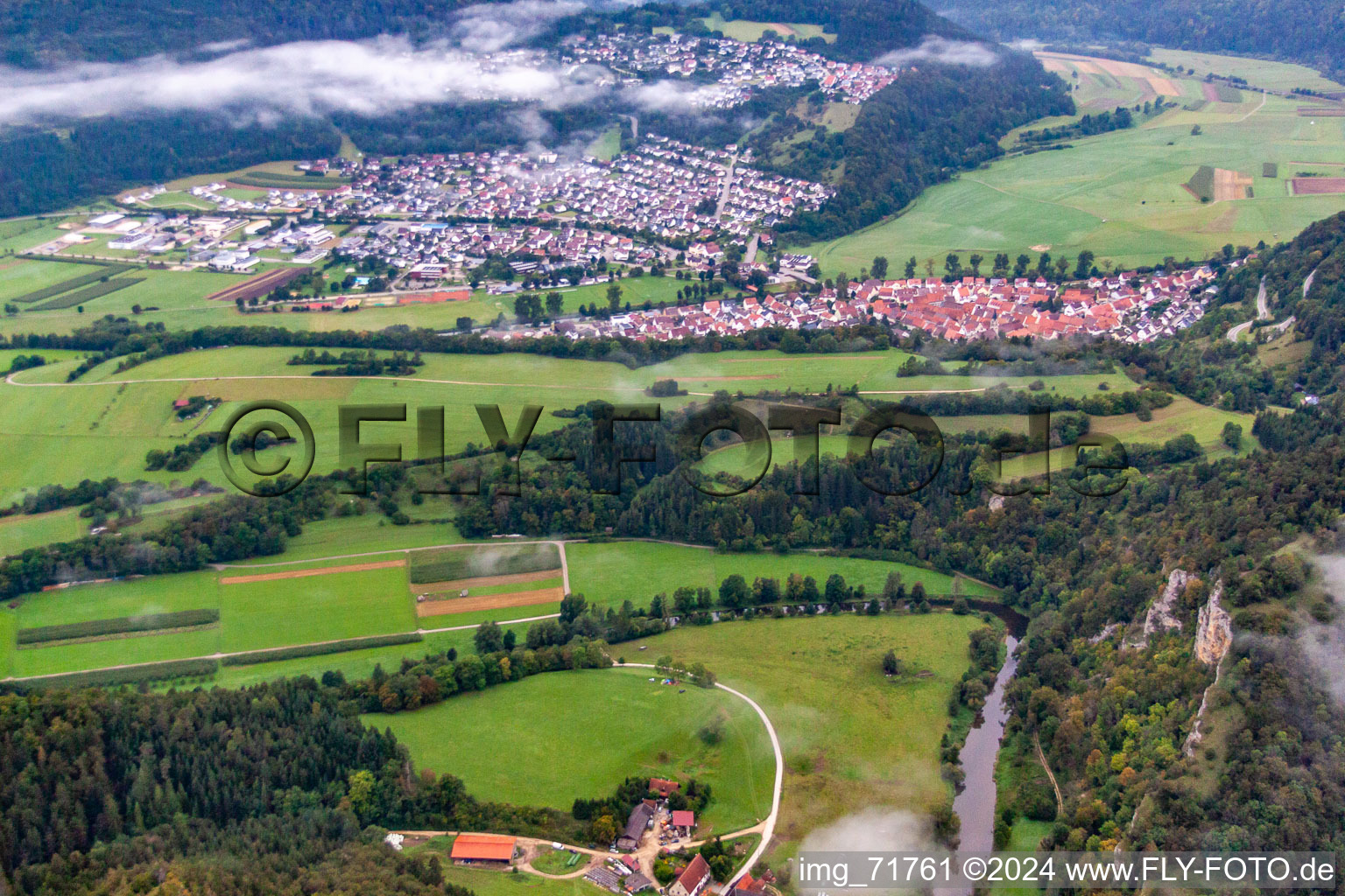 Fridingen an der Donau dans le département Bade-Wurtemberg, Allemagne depuis l'avion