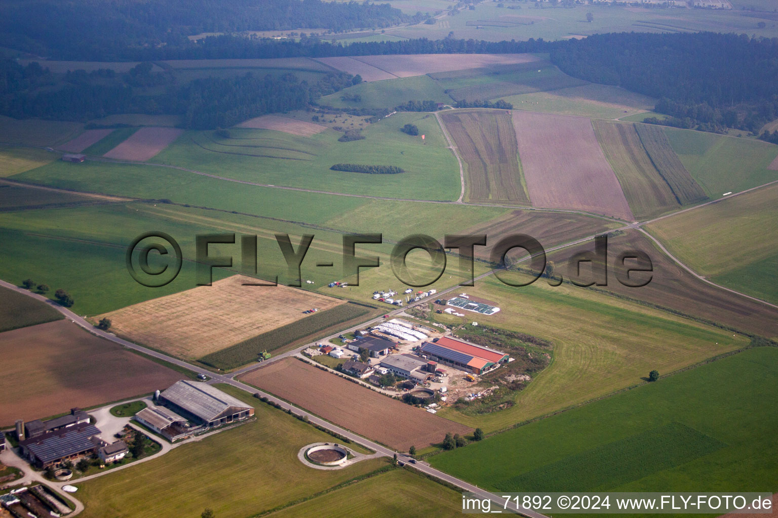 Vue aérienne de Place Mittelfischachtal UL à Mittelfischach dans le département Bade-Wurtemberg, Allemagne