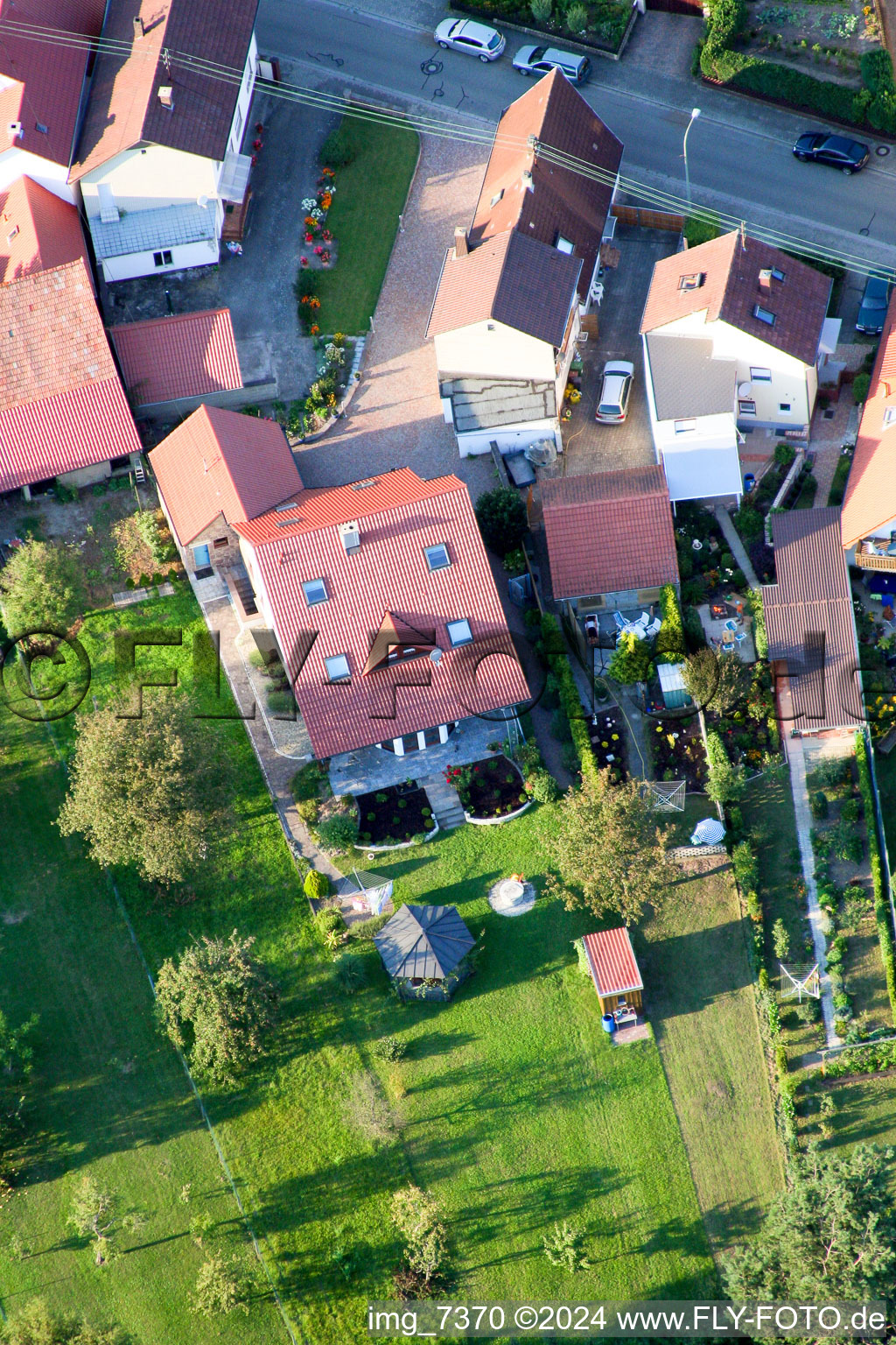 Vue oblique de Minfeld dans le département Rhénanie-Palatinat, Allemagne