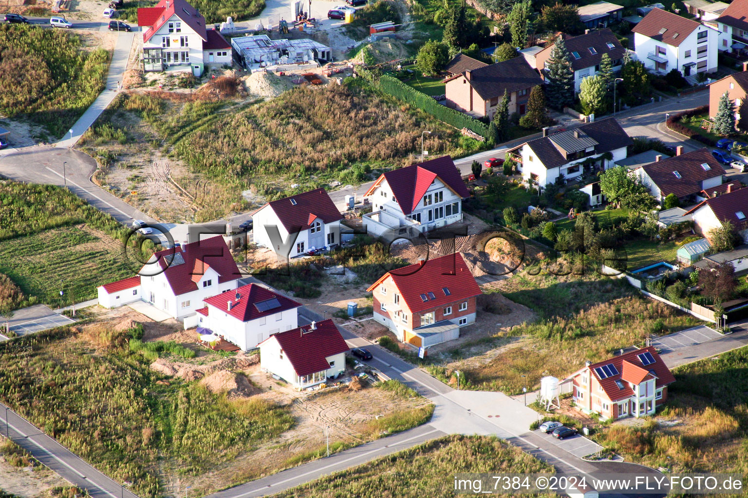 Enregistrement par drone de Nouvelle zone de développement sur le Höhenweg à Kandel dans le département Rhénanie-Palatinat, Allemagne