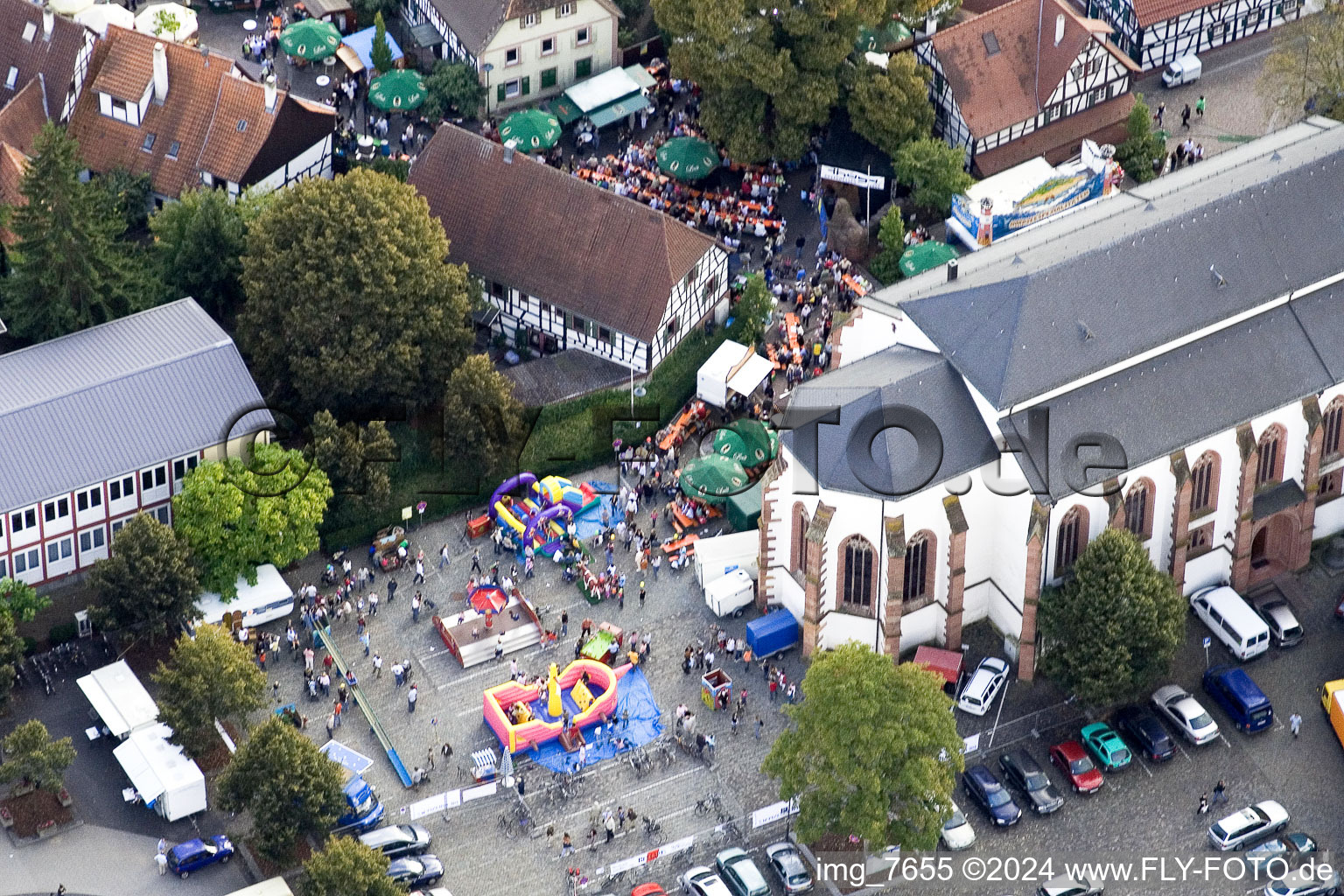 Vue aérienne de Fête de la ville, place du marché à Kandel dans le département Rhénanie-Palatinat, Allemagne