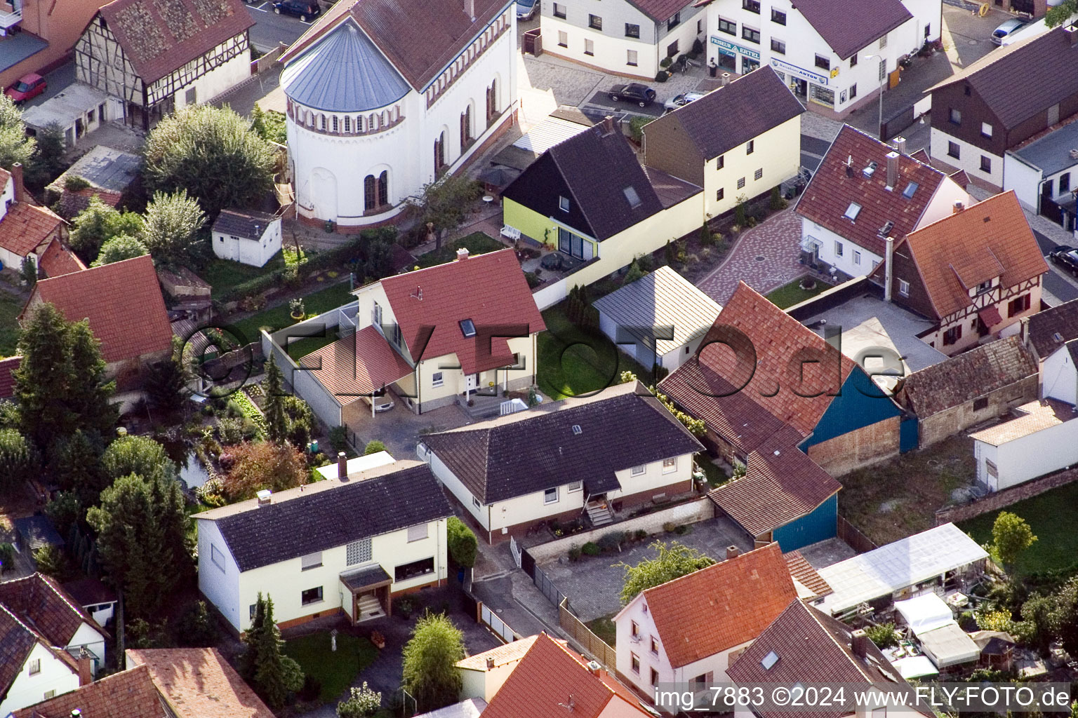 Quartier Maximiliansau in Wörth am Rhein dans le département Rhénanie-Palatinat, Allemagne hors des airs