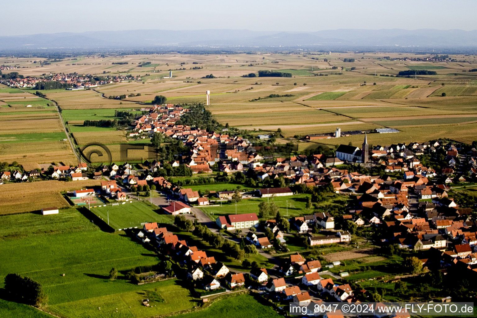 Vue oblique de Schleithal dans le département Bas Rhin, France