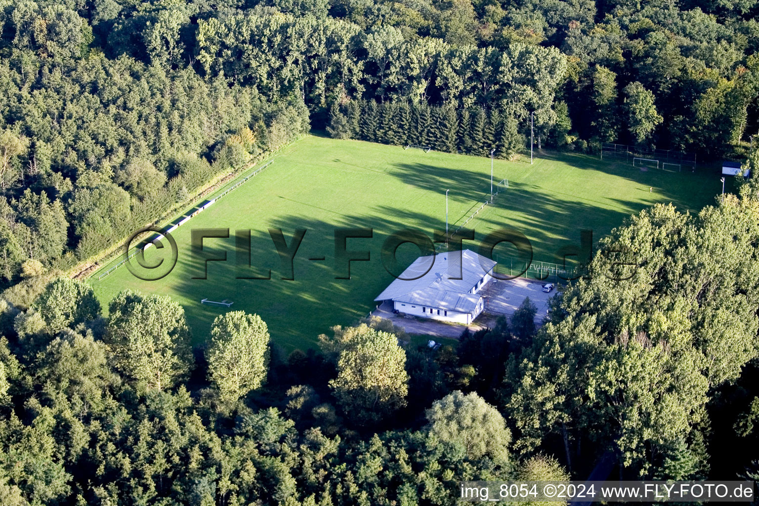 Vue oblique de Kapsweyer dans le département Rhénanie-Palatinat, Allemagne