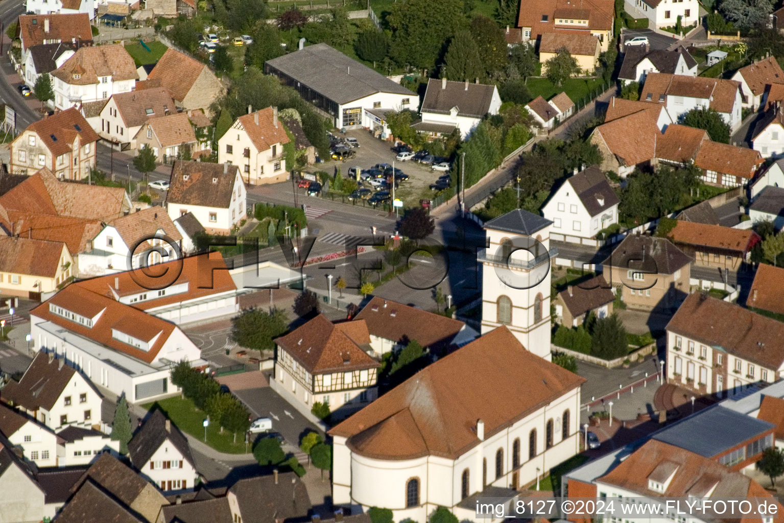 Vue d'oiseau de Drusenheim dans le département Bas Rhin, France