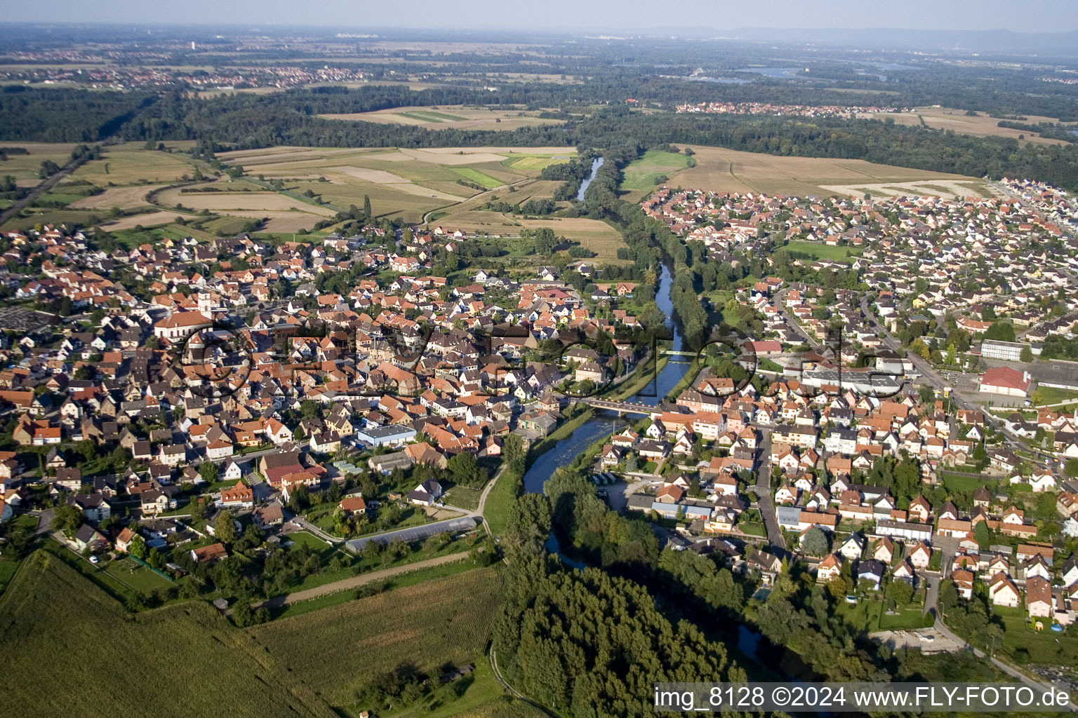 Drusenheim dans le département Bas Rhin, France vue du ciel