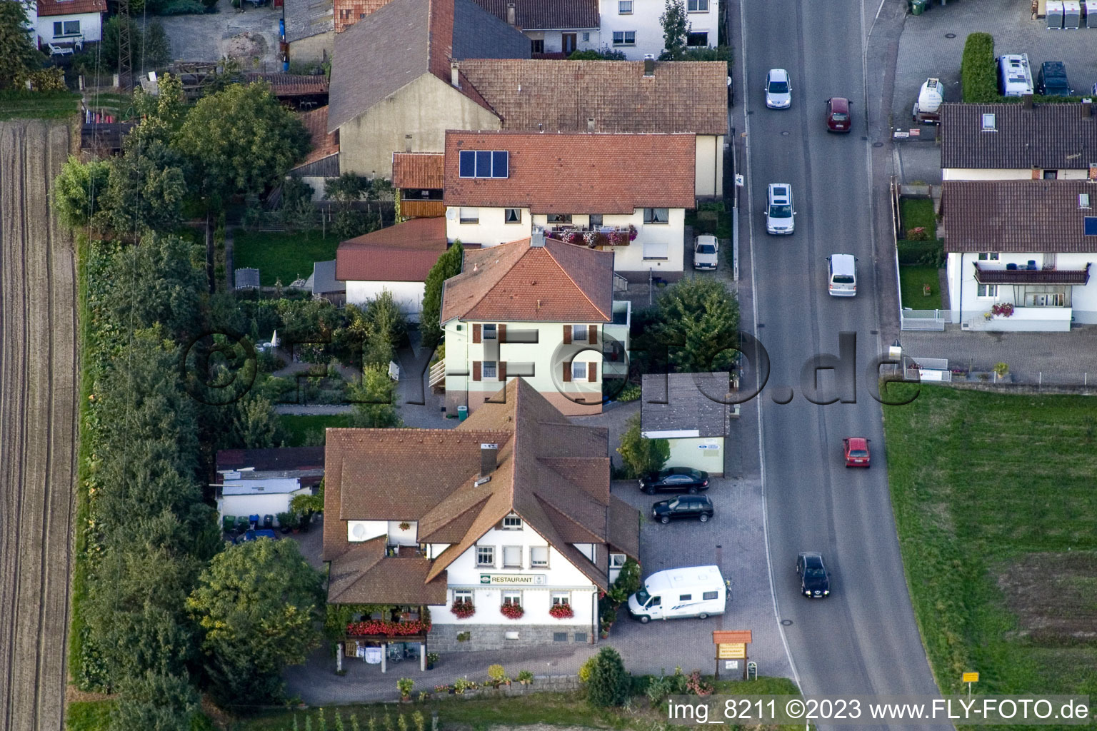 Vue aérienne de Chambres, Restaurant Gaukel à le quartier Urloffen in Appenweier dans le département Bade-Wurtemberg, Allemagne