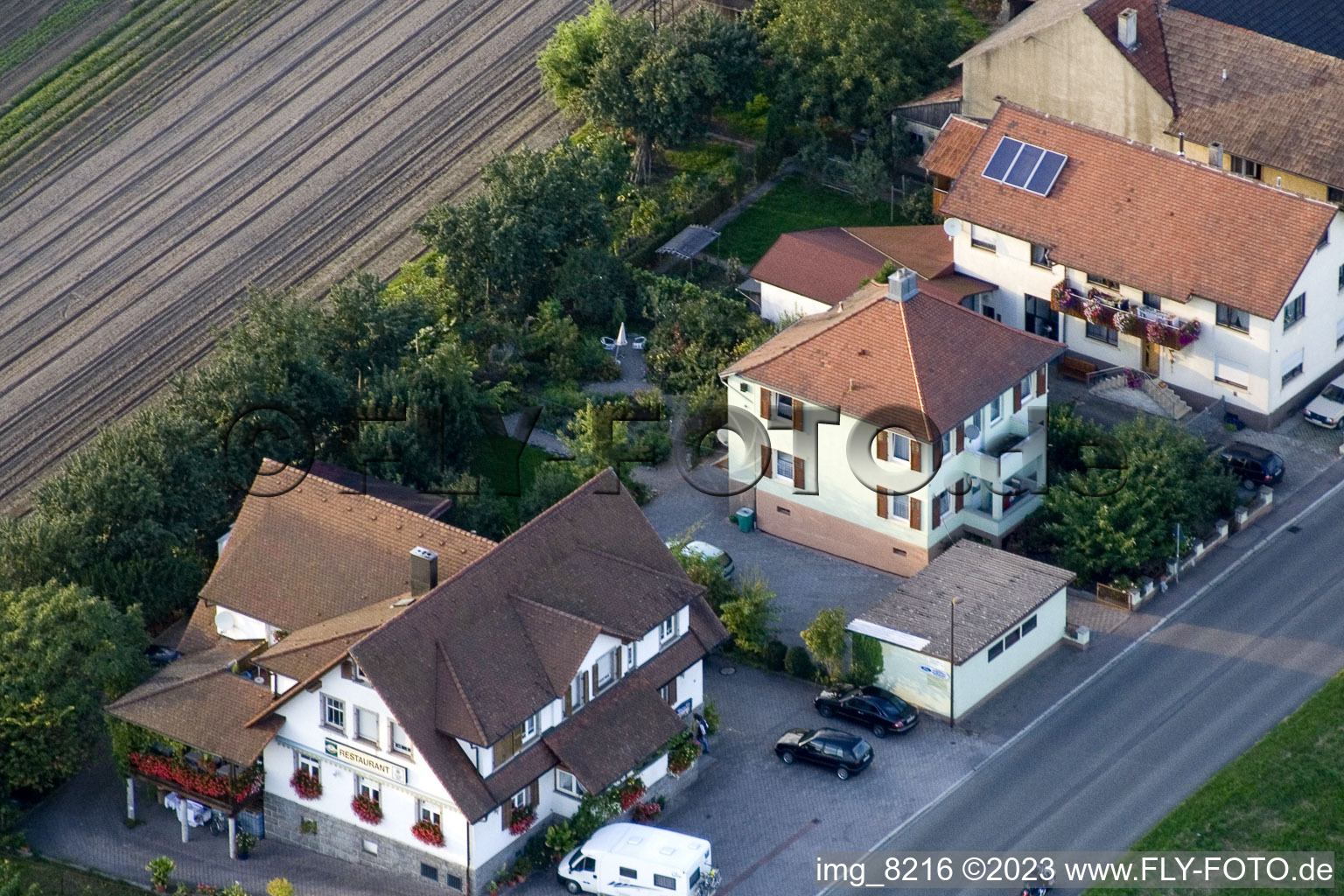 Vue aérienne de Chambres, Restaurant Gaukel à le quartier Urloffen in Appenweier dans le département Bade-Wurtemberg, Allemagne