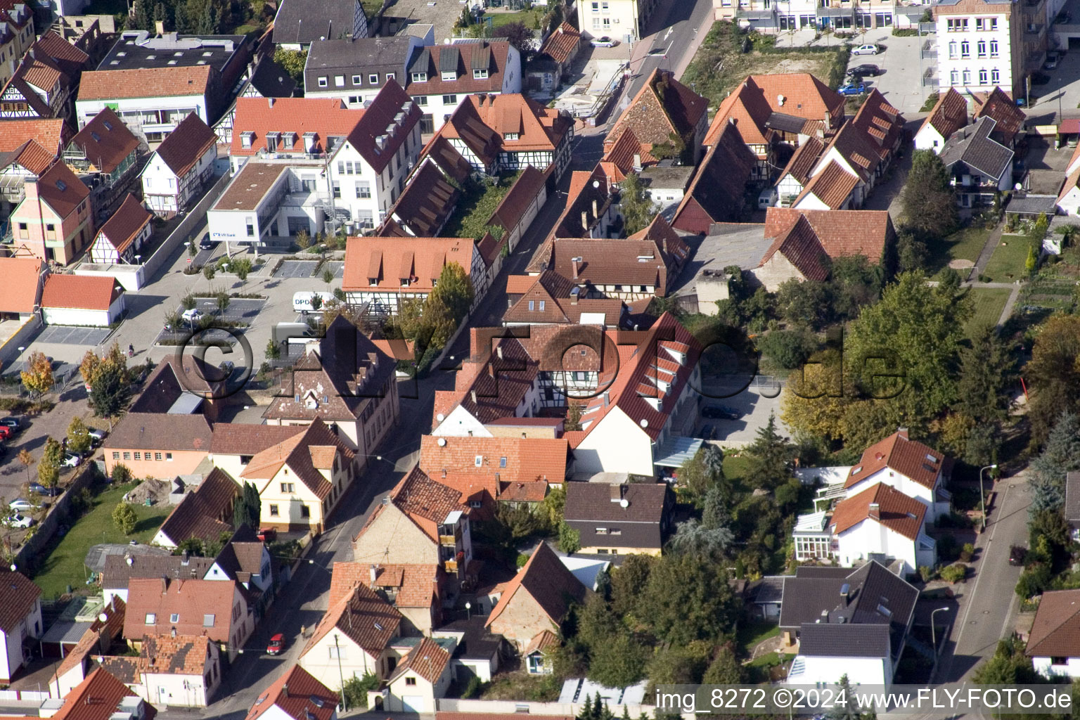 Vue aérienne de Bahnhofstrasse à Kandel dans le département Rhénanie-Palatinat, Allemagne