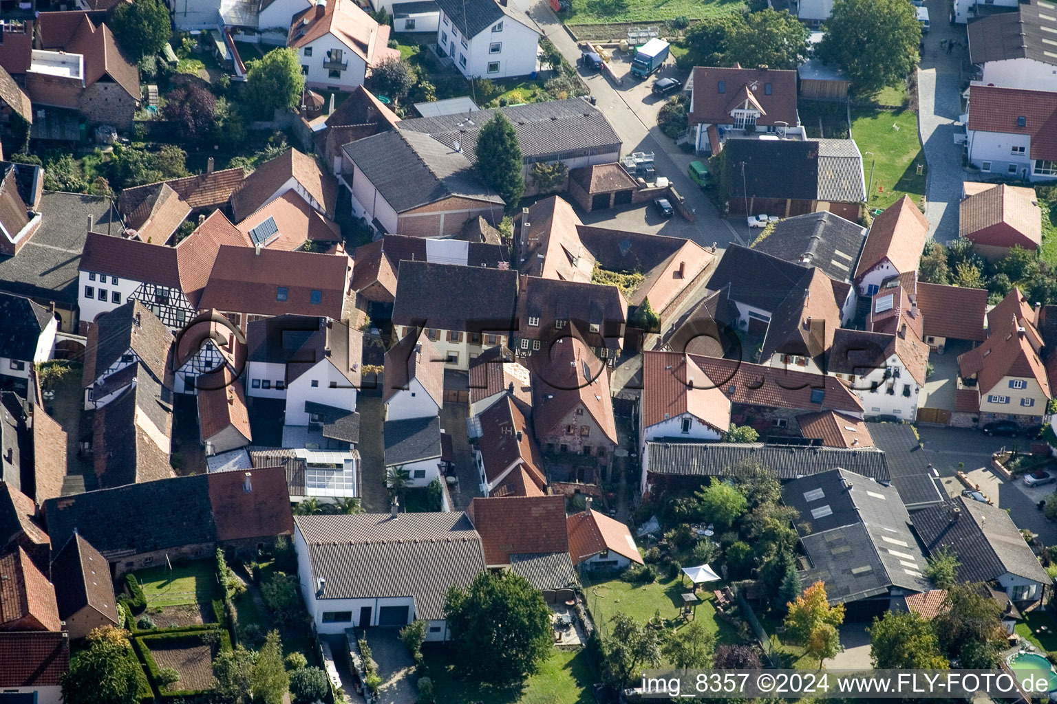 Birkweiler dans le département Rhénanie-Palatinat, Allemagne vue d'en haut