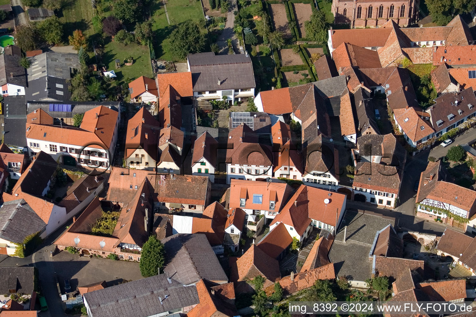 Vue oblique de Birkweiler dans le département Rhénanie-Palatinat, Allemagne