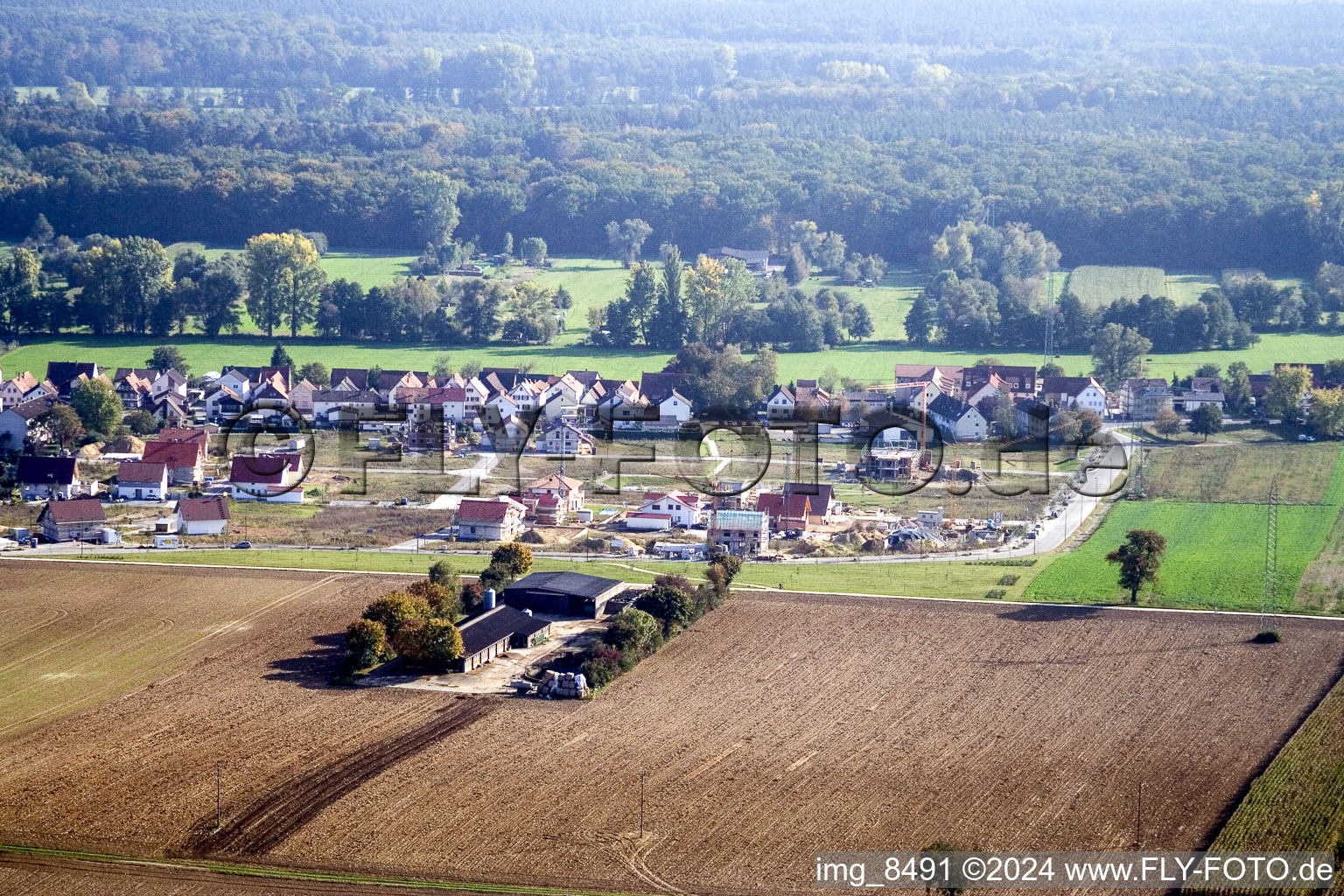 Enregistrement par drone de Nouvelle zone de développement sur le Höhenweg à Kandel dans le département Rhénanie-Palatinat, Allemagne