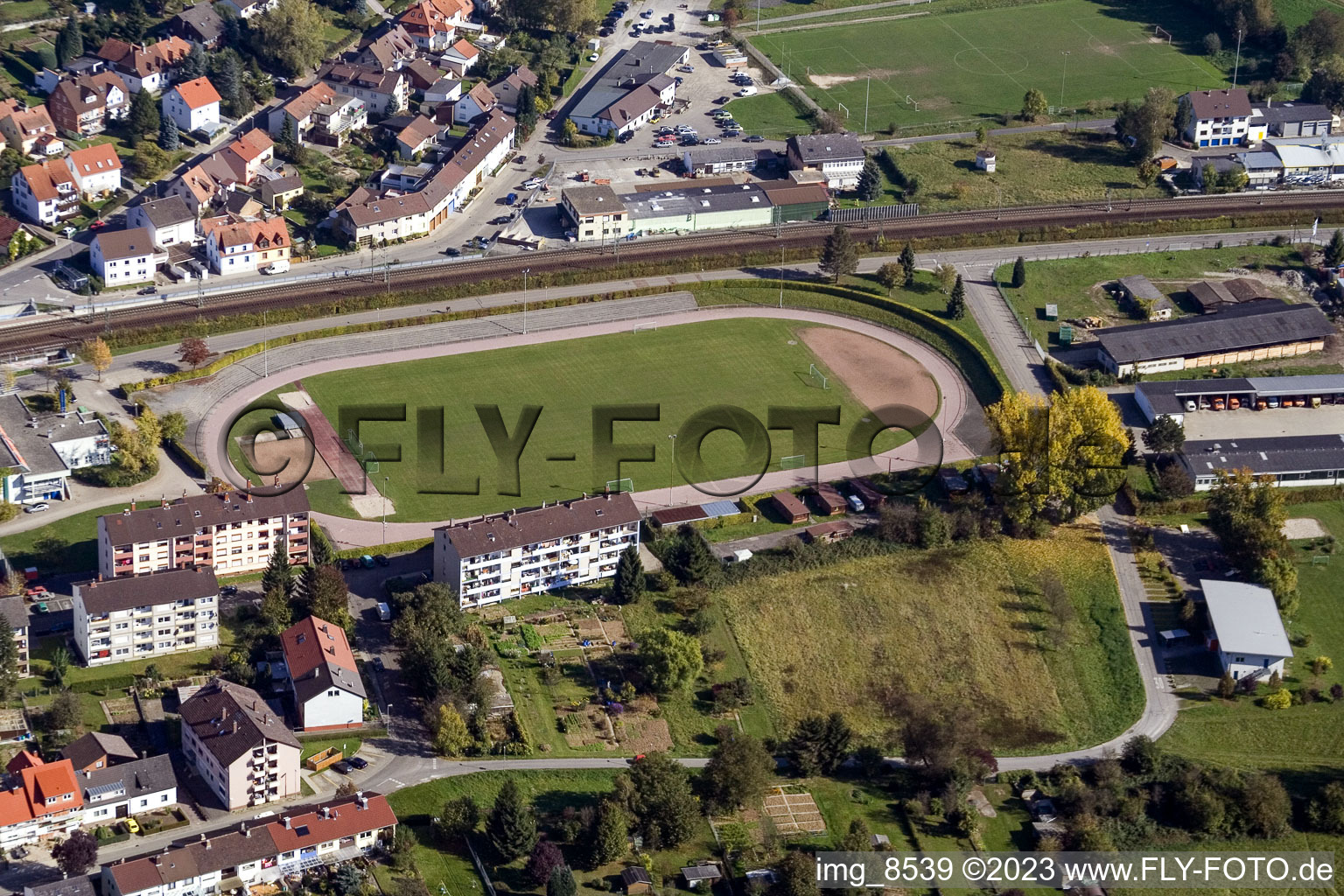Image drone de Ludwig-Marum-Gymnasium Pfinztal à le quartier Berghausen in Pfinztal dans le département Bade-Wurtemberg, Allemagne