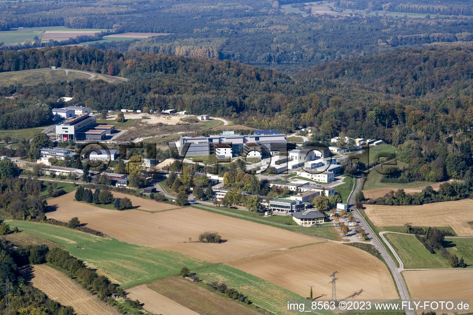 Vue aérienne de Pfinztal ITG à le quartier Grötzingen in Karlsruhe dans le département Bade-Wurtemberg, Allemagne