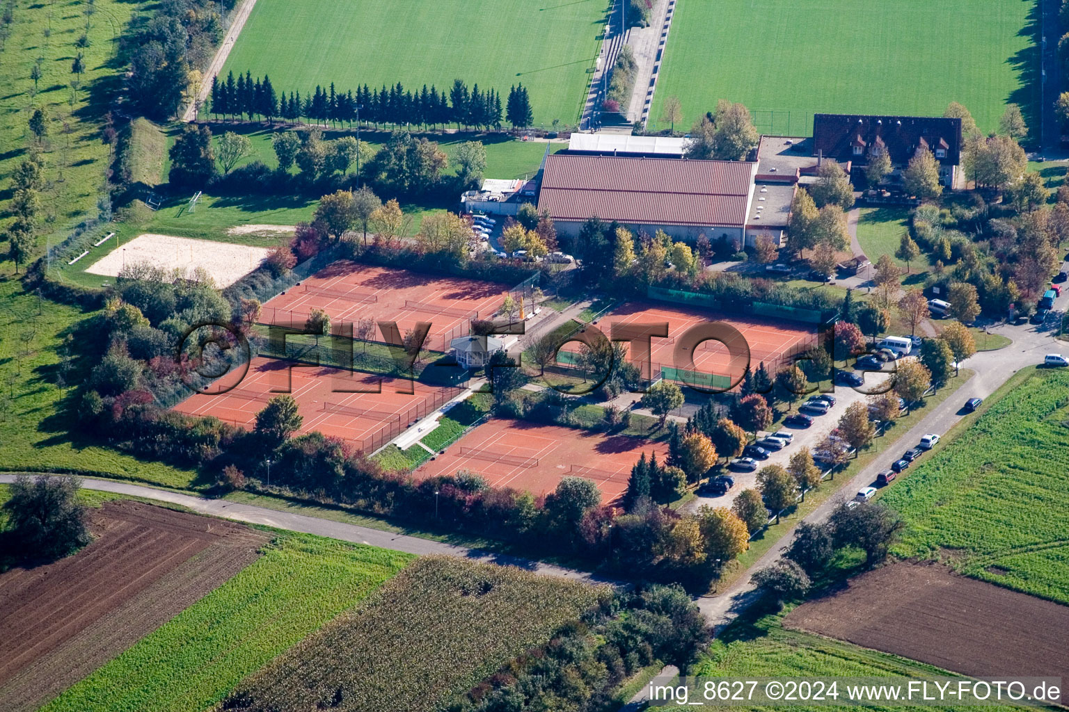 Enregistrement par drone de Quartier Hohenwettersbach in Karlsruhe dans le département Bade-Wurtemberg, Allemagne